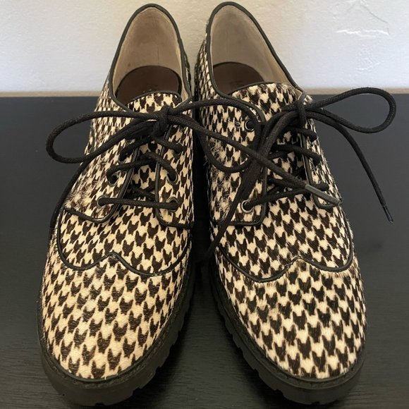 MICHAEL Michael Kors Houndstooth Lace-Up Shoes - Black and Tan - Picture 2 of 3